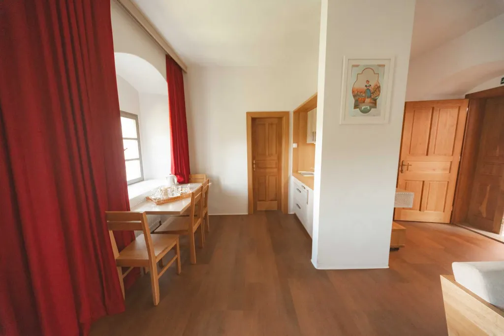 Apartment in Podsreda for up to 6 guests