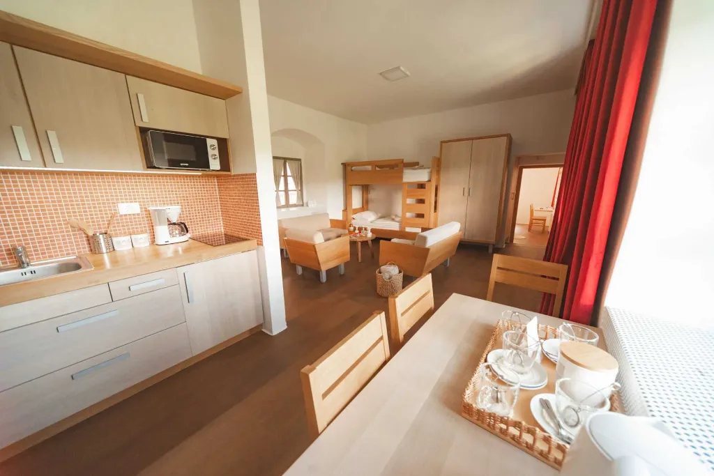 Apartment in Podsreda for up to 6 guests