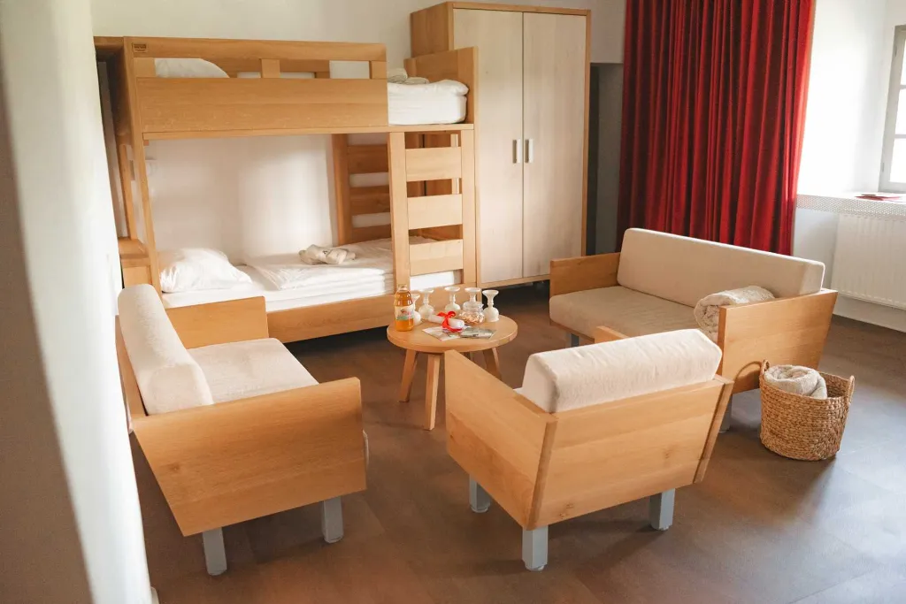 Apartment in Podsreda for up to 6 guests