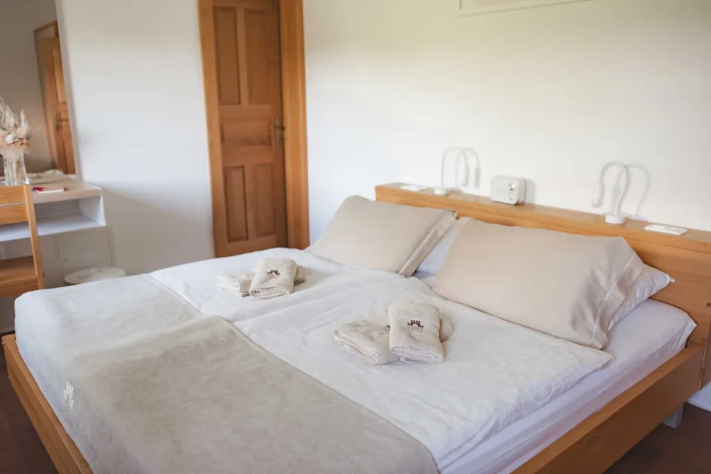 Apartment for 3 Guests in Podsreda