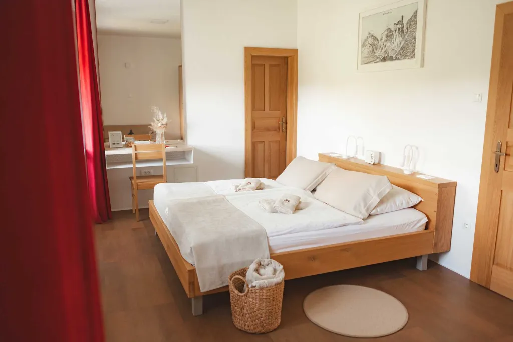 Apartment for 3 Guests in Podsreda