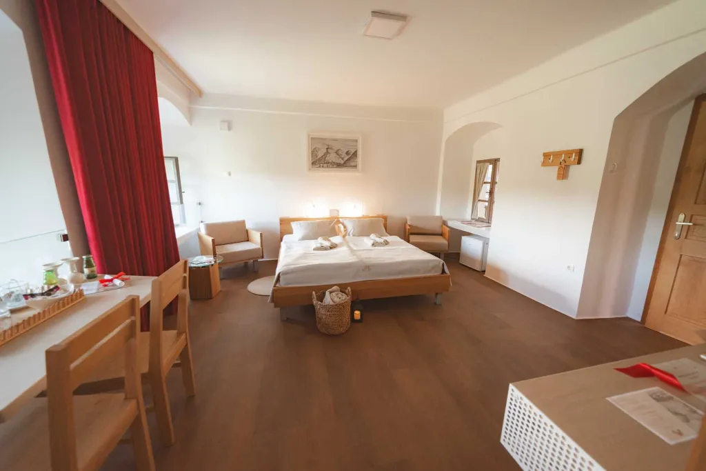 Room in Podsreda for Up to 3 Guests