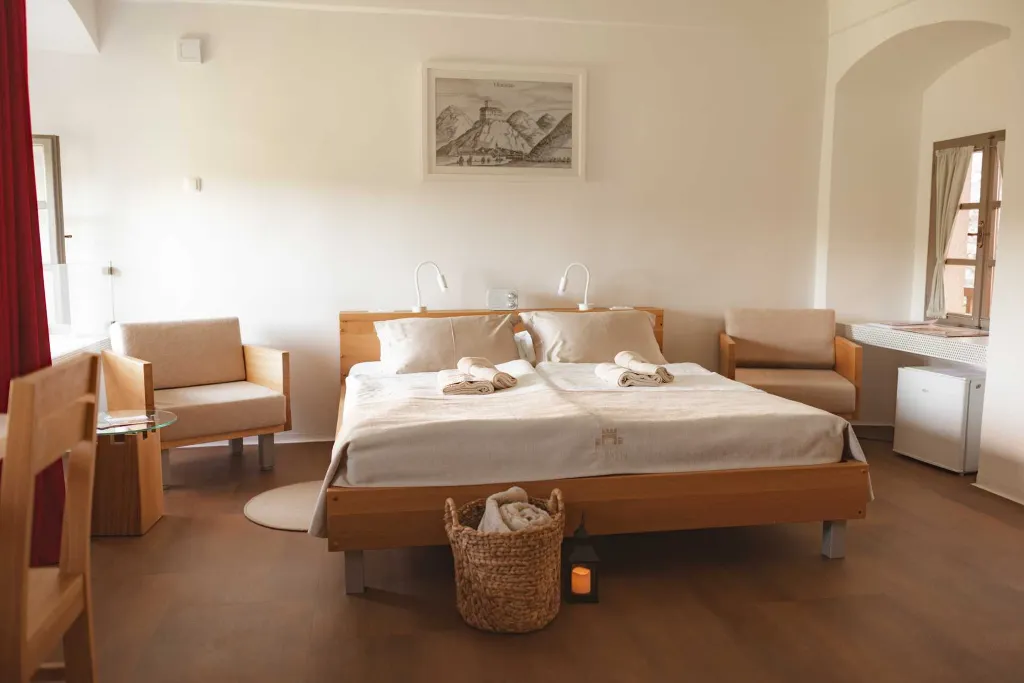 Room in Podsreda for Up to 3 Guests