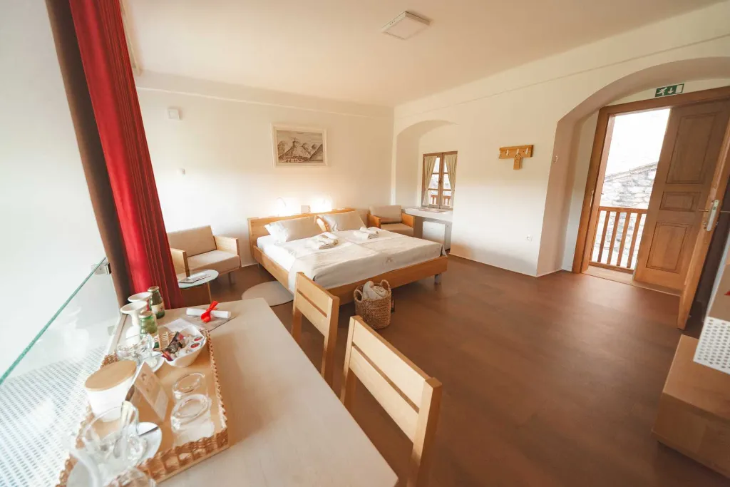 Room in Podsreda for Up to 3 Guests