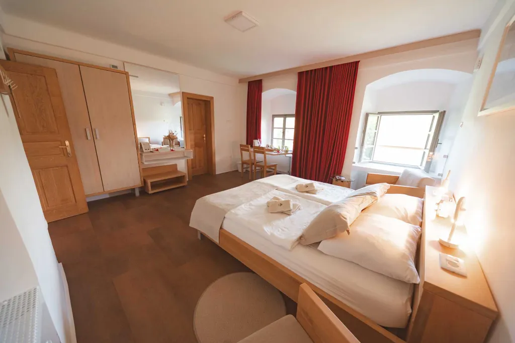 Room in Podsreda for Up to 3 Guests