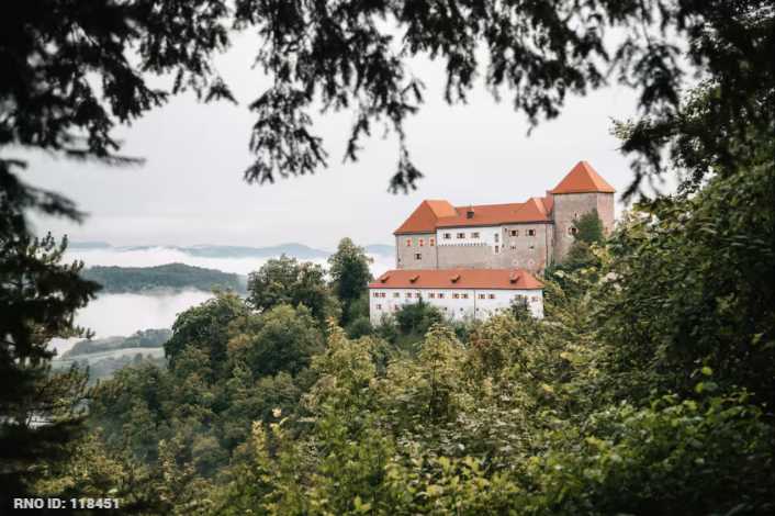 Image of PODSREDA CASTLE 4 TATTENBACHOVA