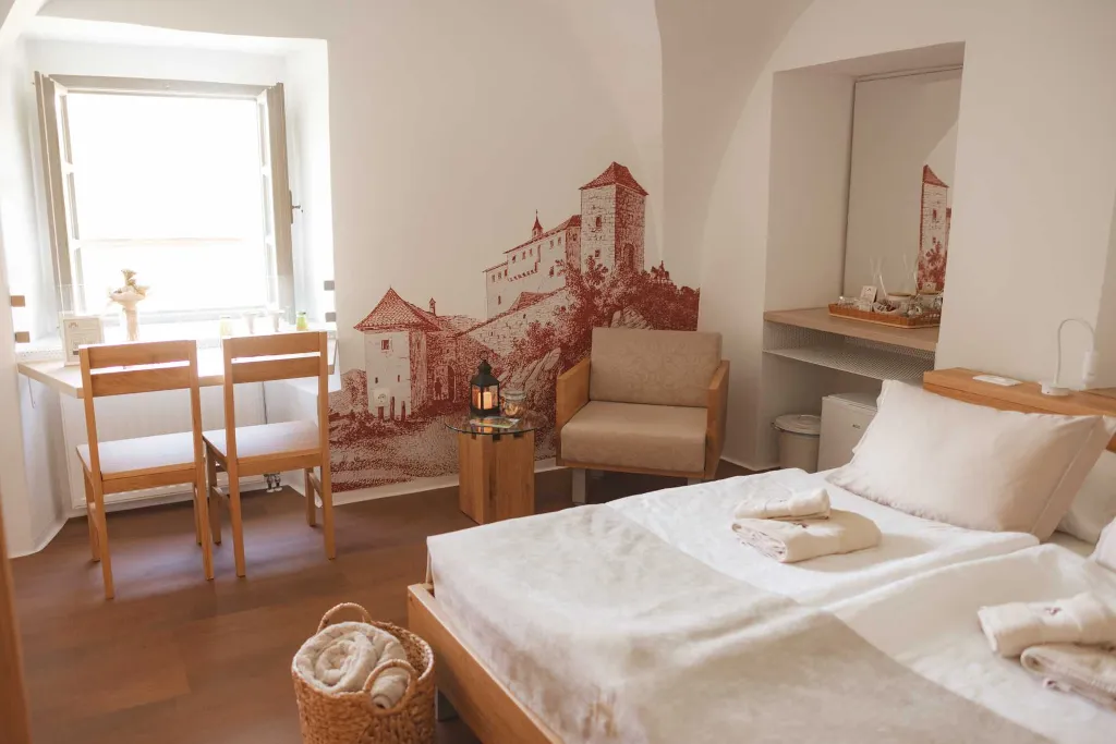 Private Room in Podsreda with Double Bed