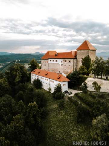 Image of PODSREDA CASTLE 5 LAZARINIJEVA