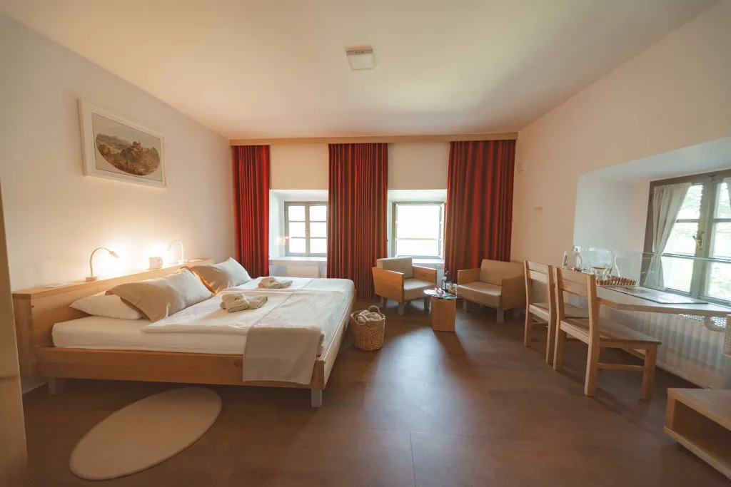 Podsreda Historic Castle Room for up to 3 Guests