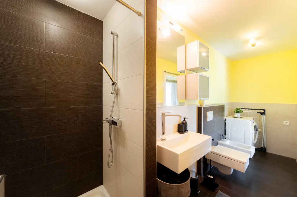 Two-Bedroom Apartment in Ljubljana for 3 Guests