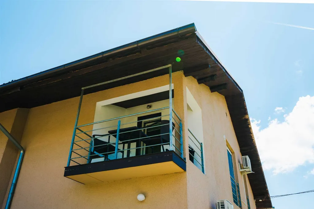 Two-Bedroom Apartment in Ljubljana for 3 Guests