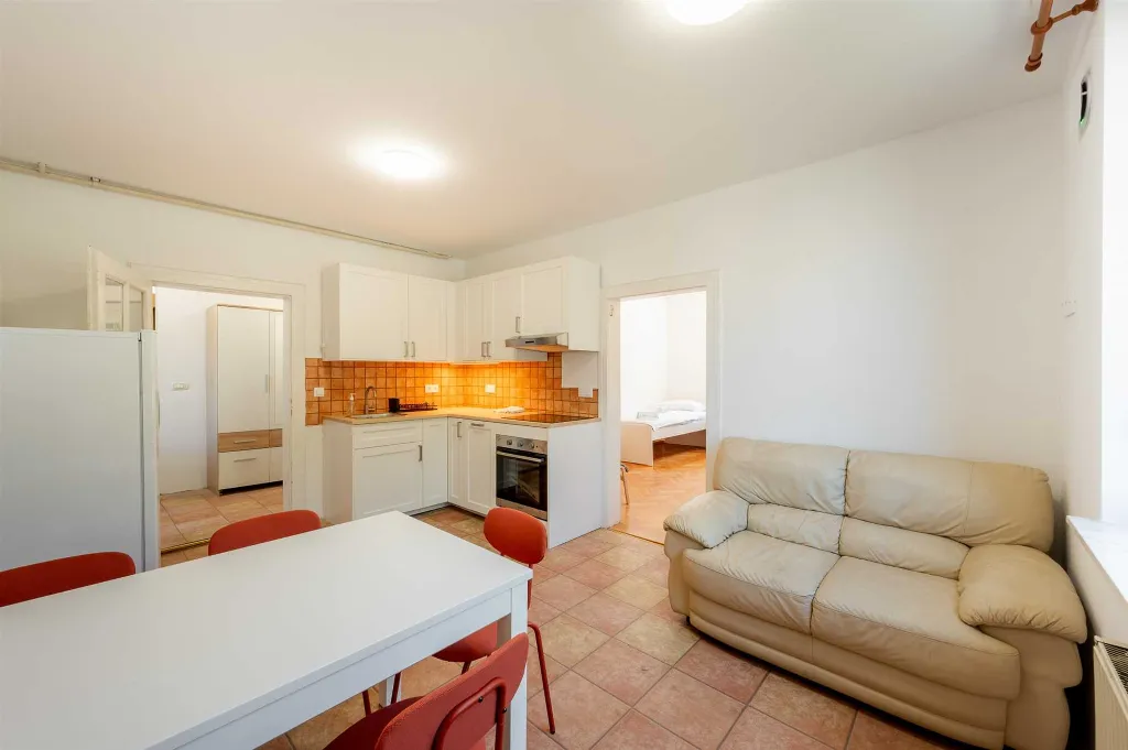 Two-Bedroom Apartment in Ljubljana for Up to 5 Guests