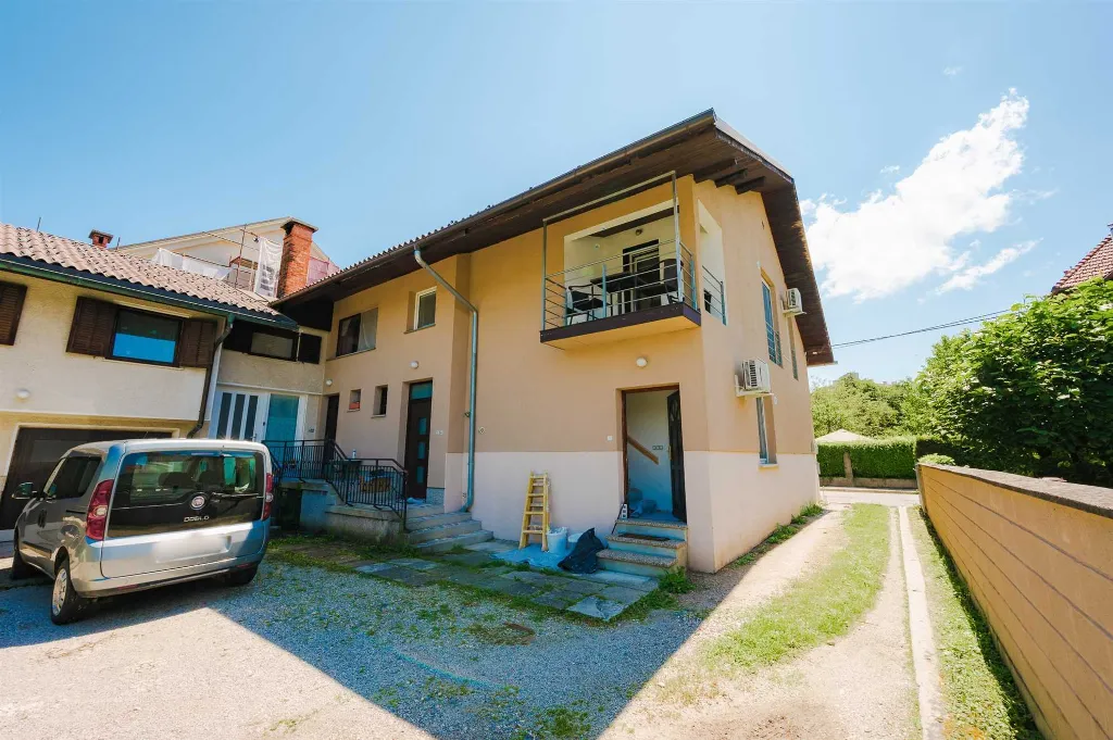 Two-Bedroom Apartment in Ljubljana for Up to 5 Guests