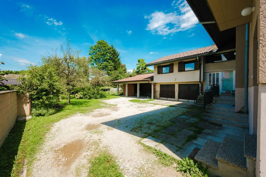 Air-Conditioned Apartment in Ljubljana for 4 Guests