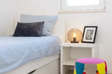 Podstrana 2-Bedroom Apartment with Private Cove