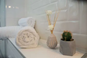 Podstrana 2-Bedroom Apartment for Up to 4