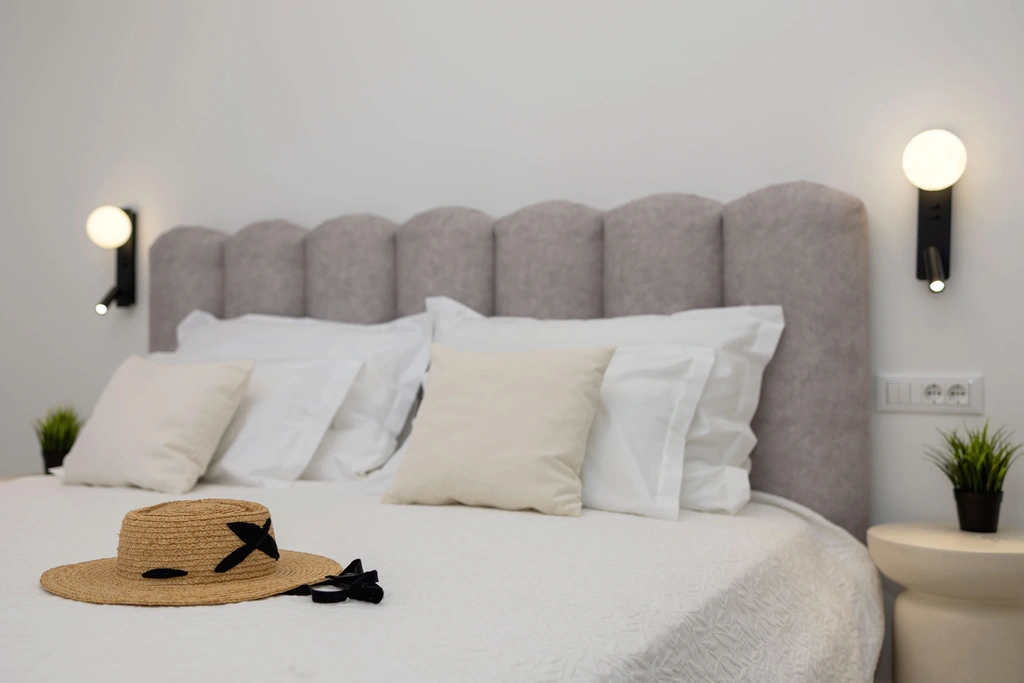 Villa with Private Heated Pool in Tugare
