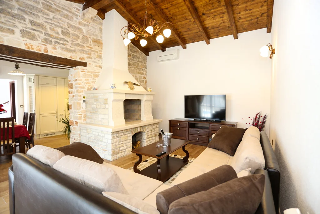 PU CASA GINA