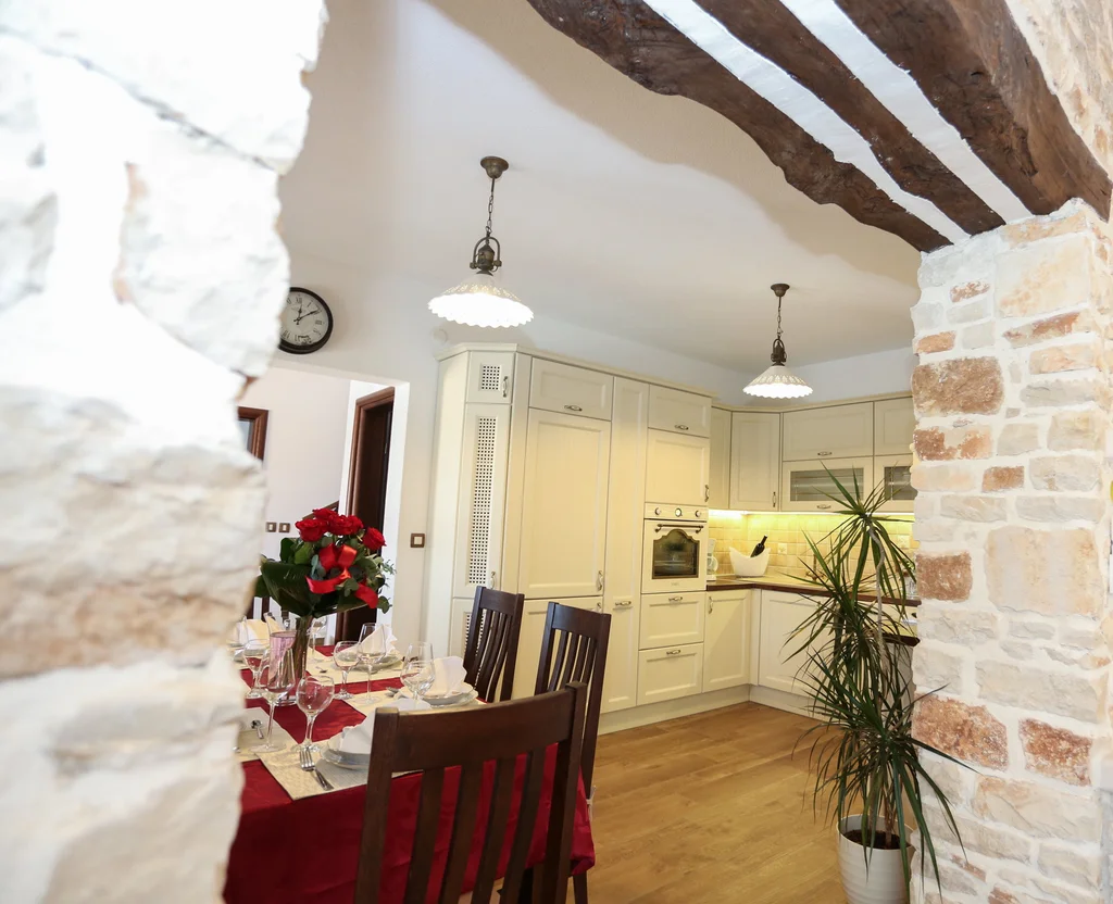 PU CASA GINA
