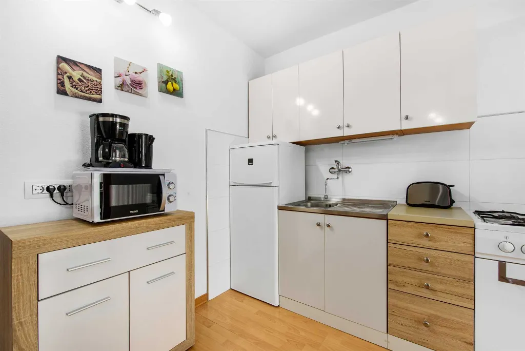 Two-Bedroom Apartment with Pool in Nova Vas