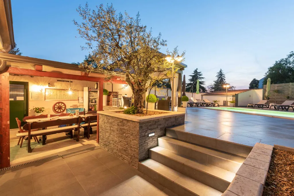 Two-Bedroom Apartment with Pool in Nova Vas