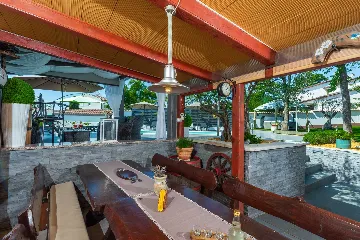 Apartment for 4 in Nova Vas with Pool Access