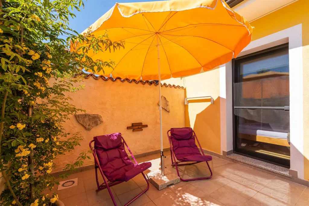 Apartment for 4 in Nova Vas with Pool Access