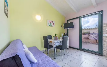 2-Bedroom Apartment in Nova Vas for 4 Guests