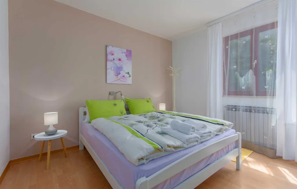 Apartment in Kukci with pool for up to 3 guests