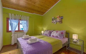 Apartment in Kukci, Poreč with Pool