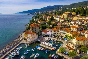 Opatija 4-Bedroom House with Hot Tub & Harbor Views