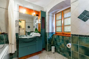 Opatija 4-Bedroom House with Hot Tub & Harbor Views