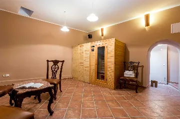 Opatija 4-Bedroom House with Hot Tub & Harbor Views