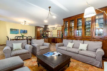 Opatija 4-Bedroom House with Hot Tub & Harbor Views