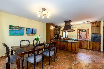 Opatija 4-Bedroom House with Hot Tub & Harbor Views