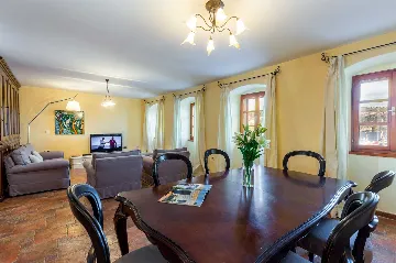 Opatija 4-Bedroom House with Hot Tub & Harbor Views