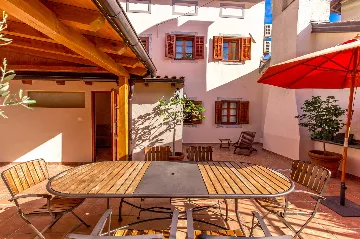 Opatija 4-Bedroom House with Hot Tub & Harbor Views