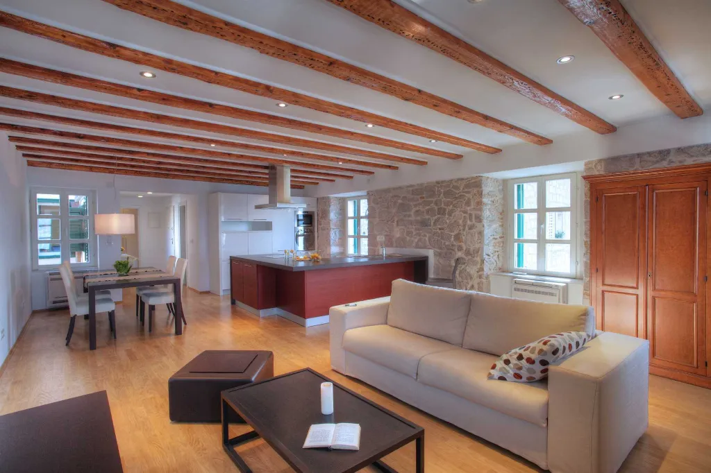Sea-View 1-Bedroom Apartment in Šibenik