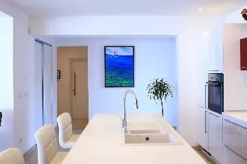 Two-Bedroom Villa Apartment in Murter (Sleeps 5)