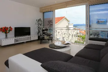 Murter Villa Apartment with Sea View (Up to 4)