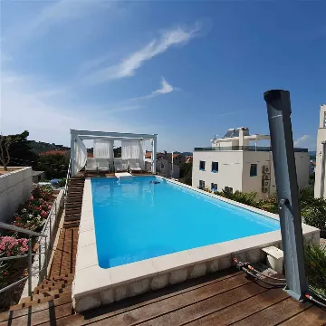 Murter Villa Apartment with Sea View (Up to 4)