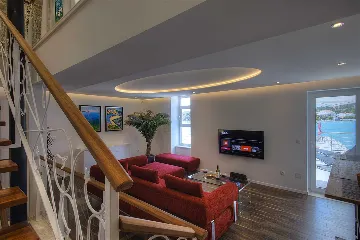 Betina Two-Bedroom Villa Near the Sea