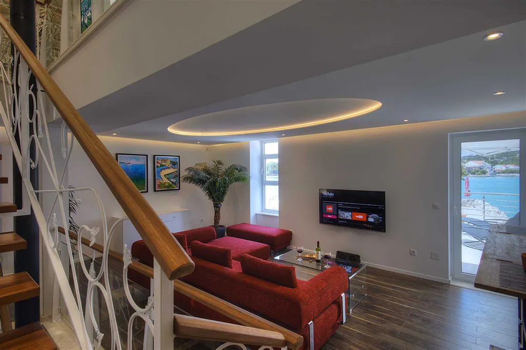 Betina Two-Bedroom Villa Near the Sea