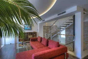 Betina Two-Bedroom Villa Near the Sea