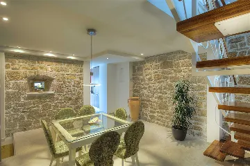 Betina Two-Bedroom Villa Near the Sea