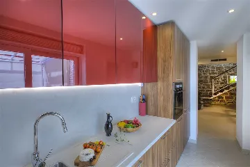 Betina Two-Bedroom Villa Near the Sea