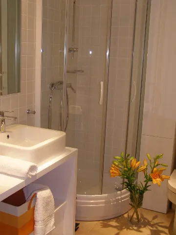 Murter 2-Bedroom Apartment with Secluded Terrace