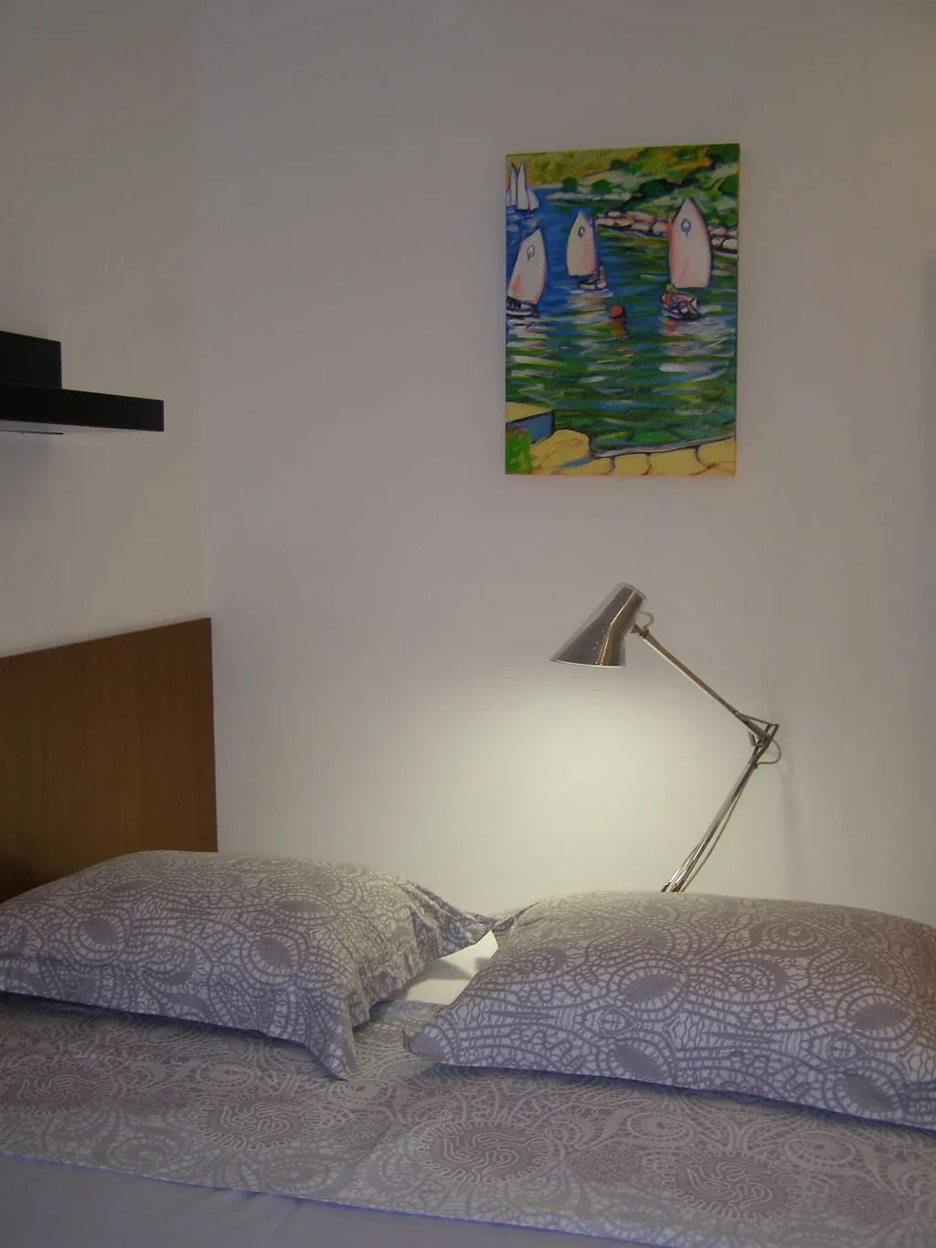 Murter 2-Bedroom Apartment with Secluded Terrace