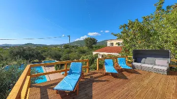 Holiday House in Kaštel Novi with Pool for 10 Guests