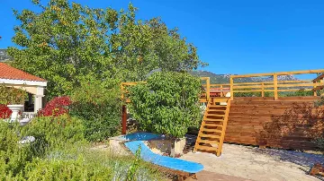 Holiday House in Kaštel Novi with Pool for 10 Guests